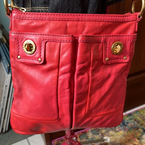 Marc by Marc Jacobs  Crossbody bag   coral red  GUC refurb. 2 Turnlock Front Poc - Picture 3 of 16